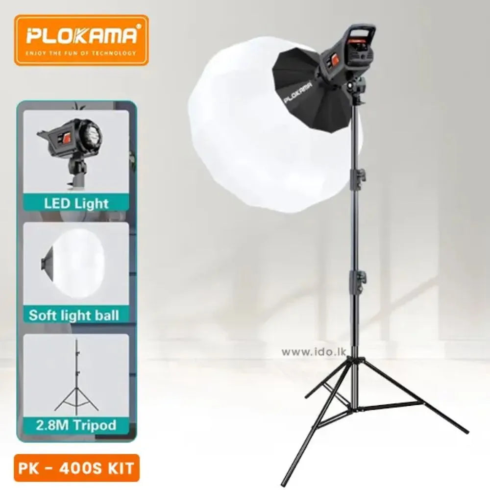 Plokama PK-400s light mounted on tripod stand
