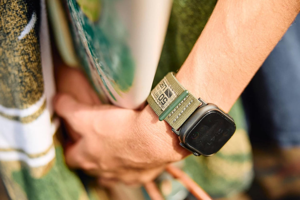 UAG Active Strap Apple Watch – Hook-and-Loop Closure Detail