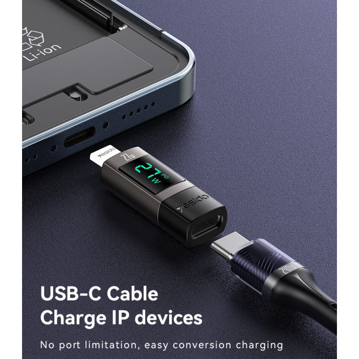 Yesido GS25 Lightning adapter connected to iPhone
