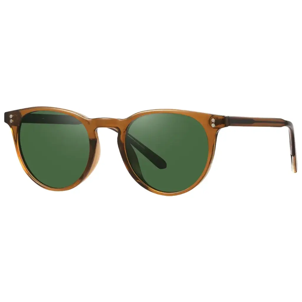 Polarized lenses on Green Lion Bellavia sunglasses close-up
