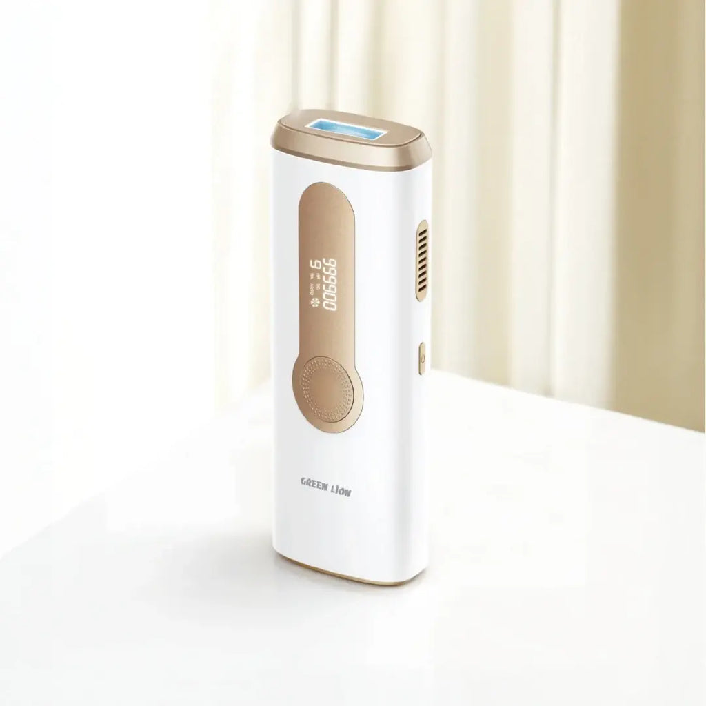 Digital display on Green Lion hair removal device
