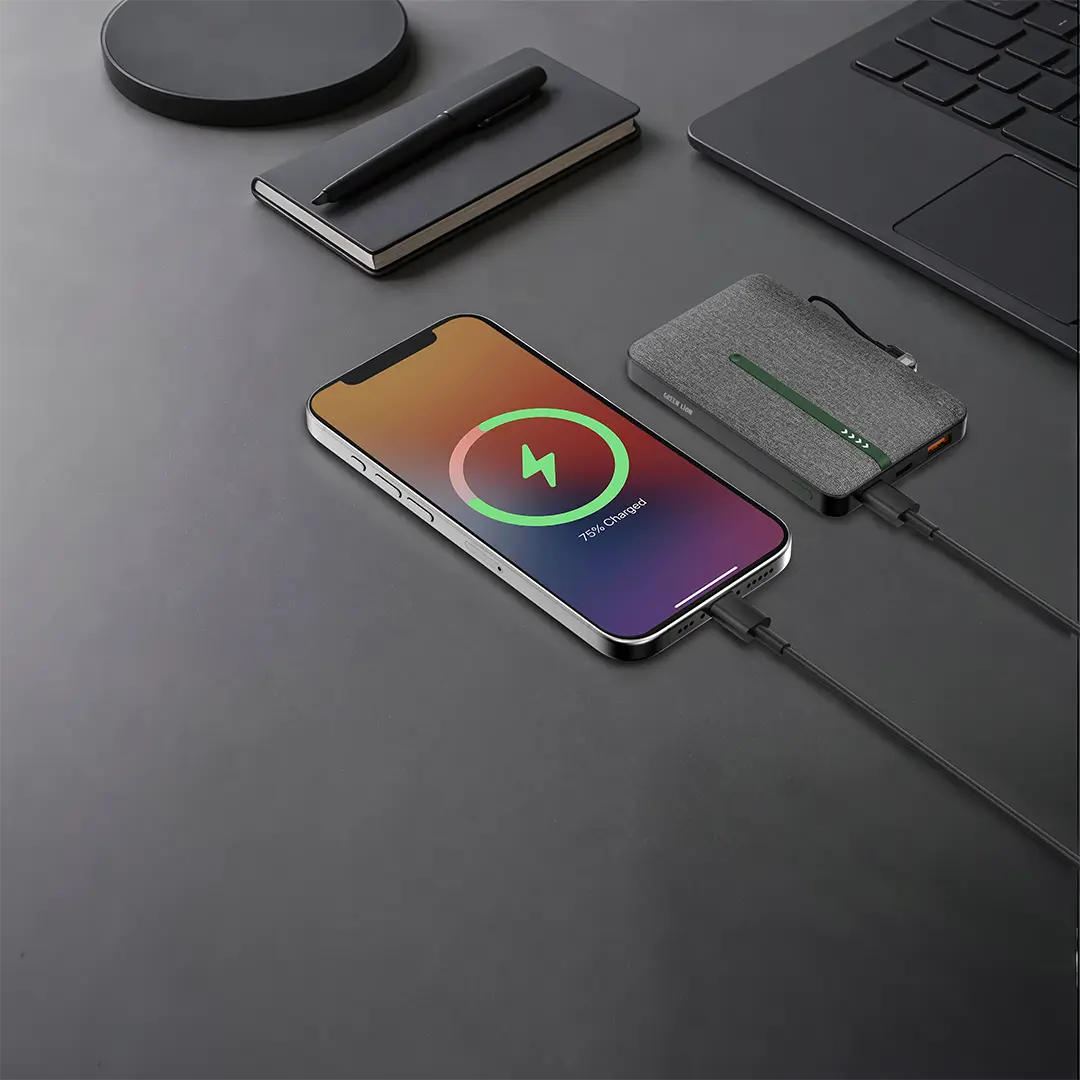 Slim power bank 10000mAh everyday use