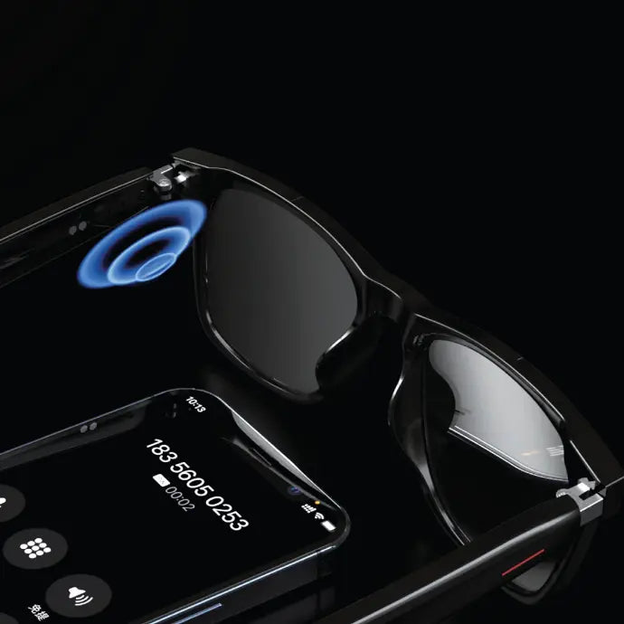 Green Lion Paris 2 smart glasses on face Bluetooth audio