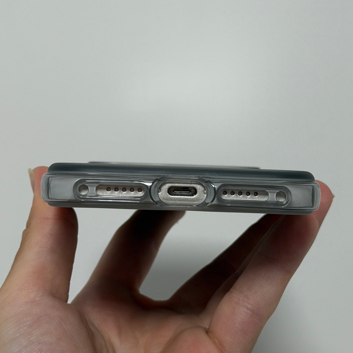 Puloka Airbag Magnetic Stand Case for iPhone 17/18 Pro Max