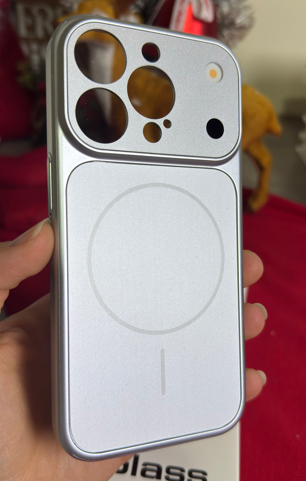 iPhone 17 Convertor Case – White with Camera Design