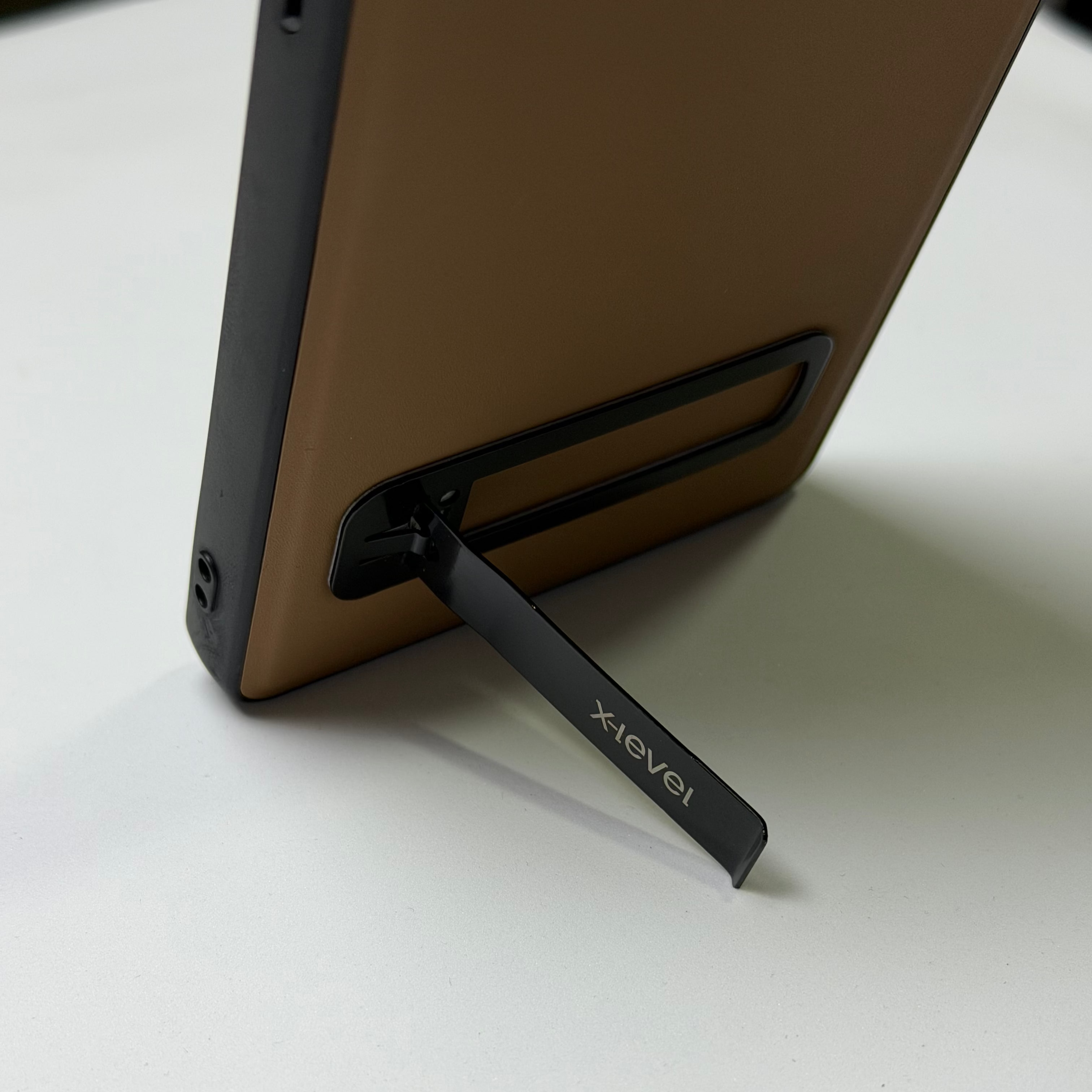 Samsung S25 Ultra leather stand case S Pen slot access