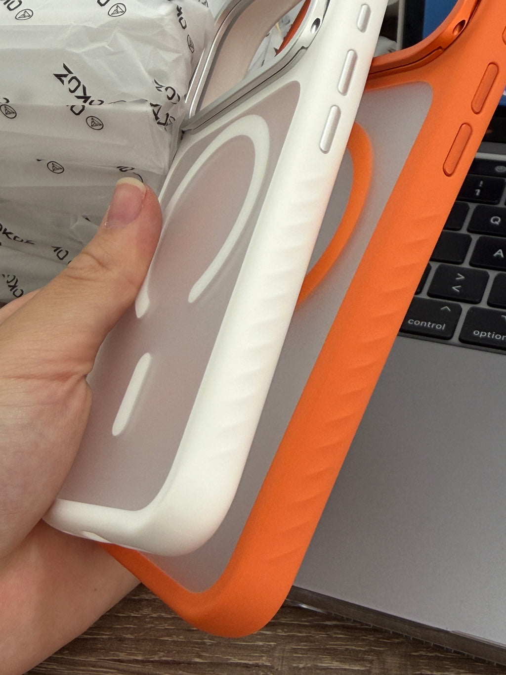 Transparent matte back case with soft TPU edges
