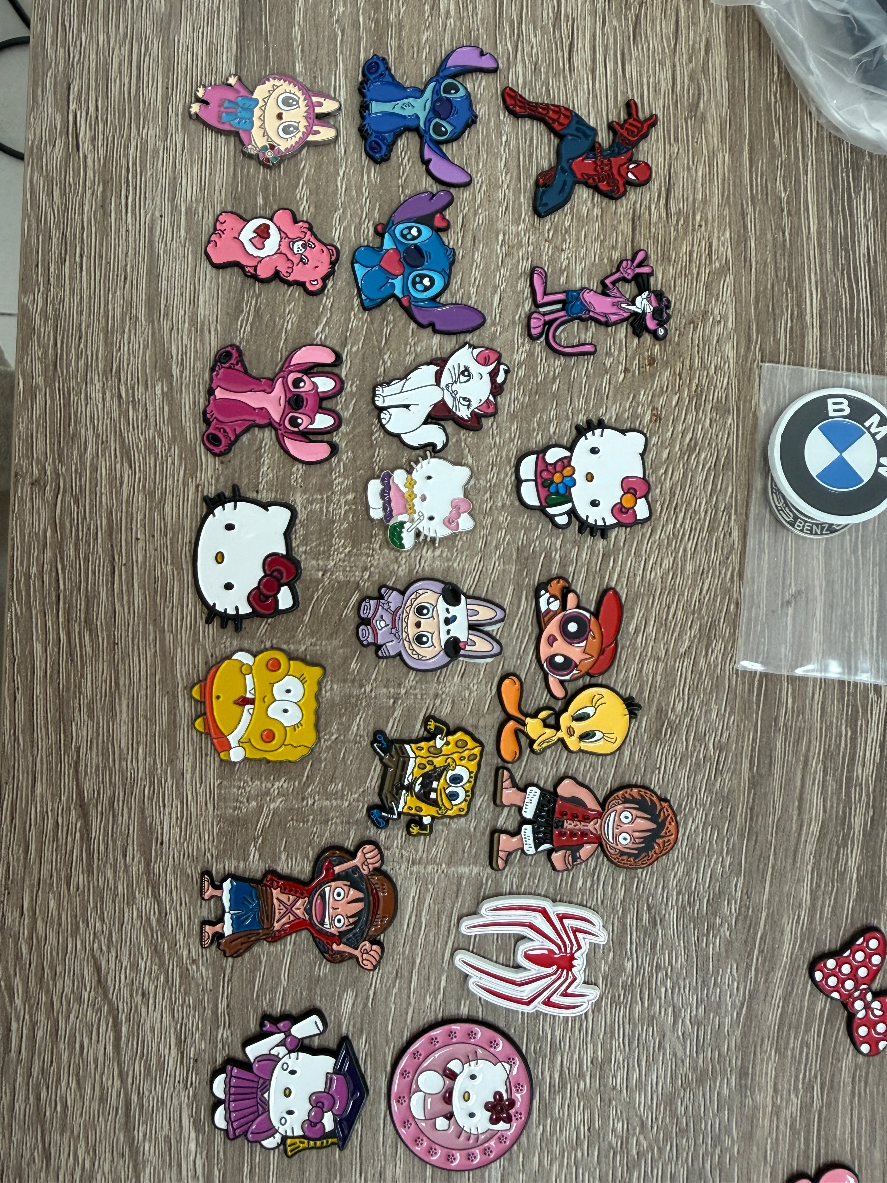 Metal Sticky Pins for Phone Case, 3 for 8$
