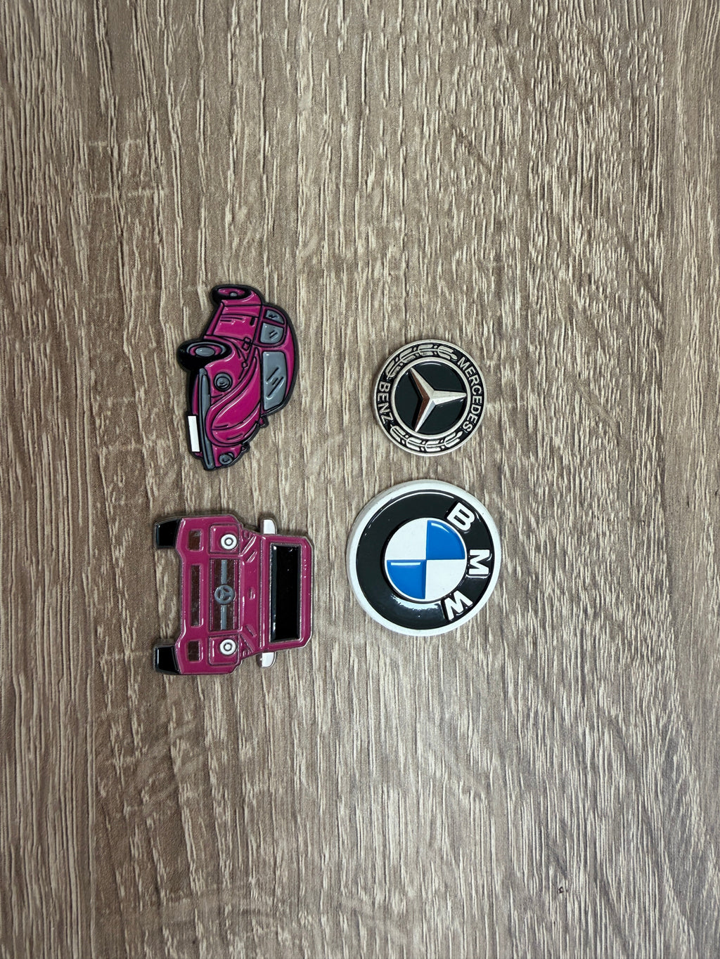 Metal Sticky Pins for Phone Case, 3 for 8$