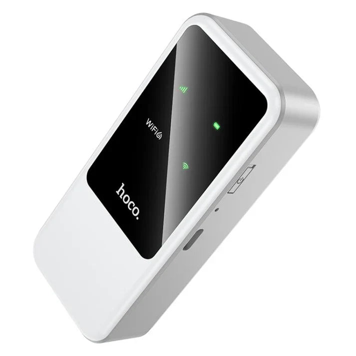 HOCO HI42 router SIM card slot and USB-C port detail