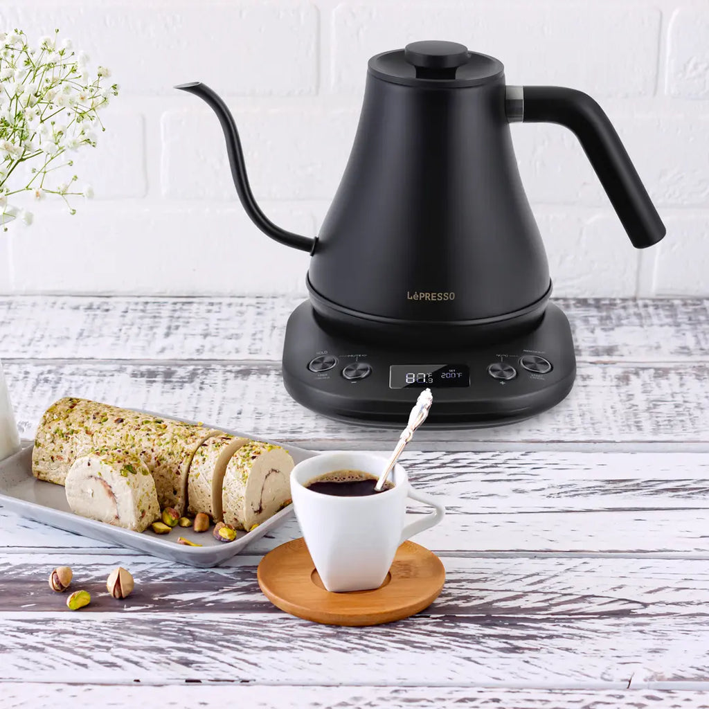 LePresso pour-over kettle brew stopwatch mode and keep-warm function close-up on control panel
