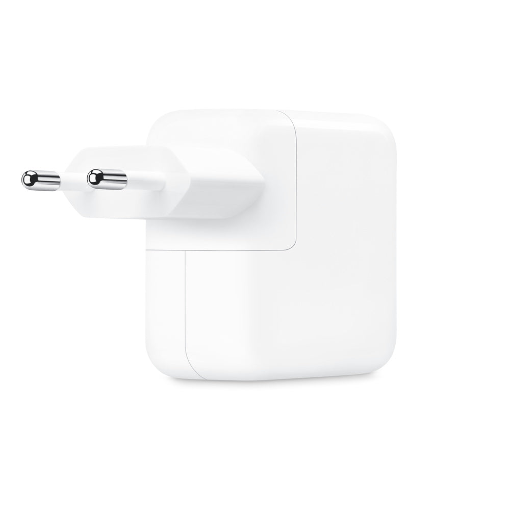Apple 35W dual USB-C adapter ports and compact design