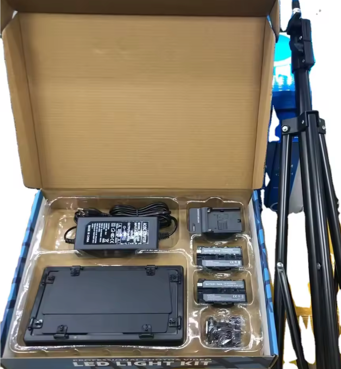 LED U800 Complete Studio Bundle – Light Kit + Dual Battery Pack