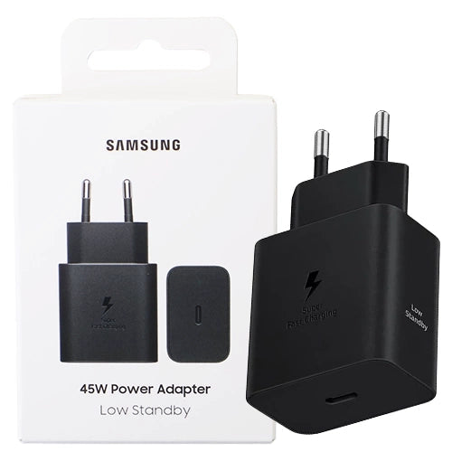 Samsung 45W Super Fast Charging 2.0 USB-C port detail