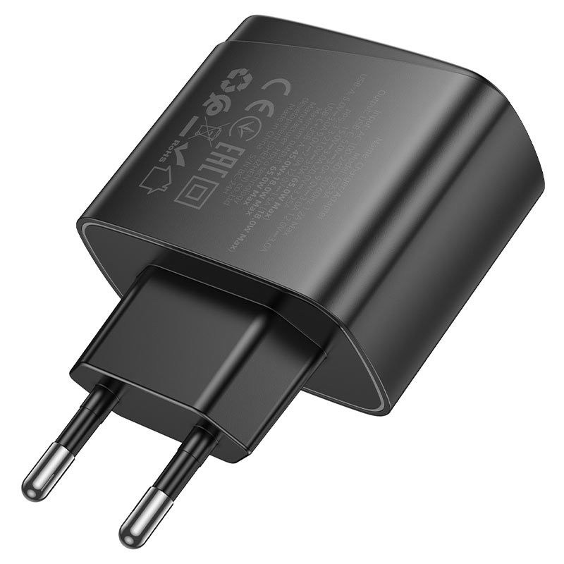 HOCO CS63A PD65W Wall Charger with EU cable set for smartphones and laptops.